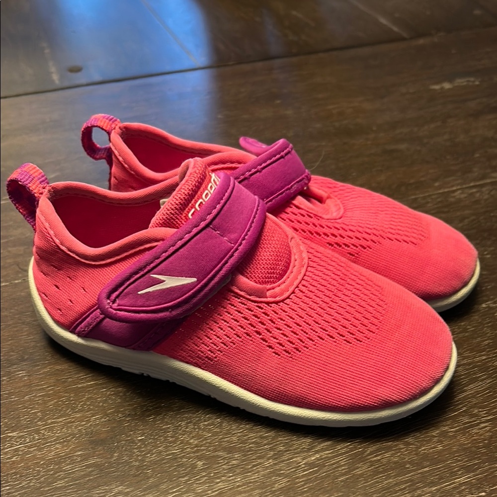 Speedo Pink Velcro Surf Walker Swim Shoes